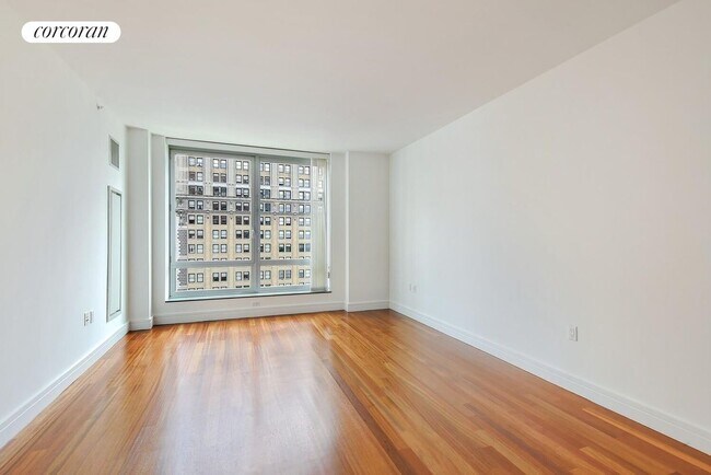 30 West St in New York, NY - Building Photo - Building Photo