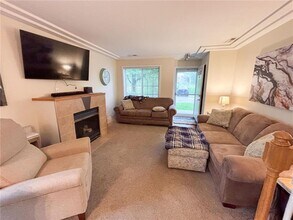 21222 Shetland Dr N in Forest Lake, MN - Building Photo - Building Photo