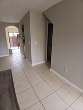 7454 Wynnewood Square in Winter Park, FL - Building Photo - Building Photo