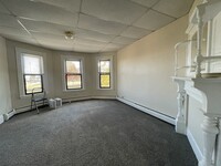 33 M St, Unit 2 in Boston, MA - Building Photo - Building Photo