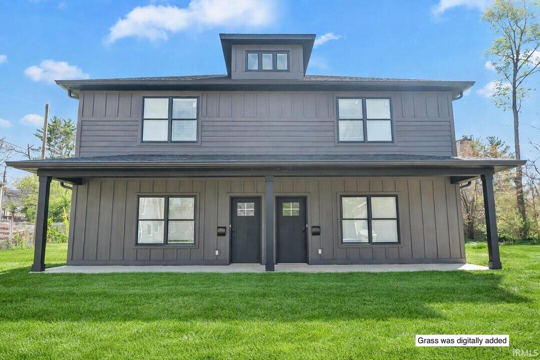 717 S Henderson St in Bloomington, IN - Building Photo