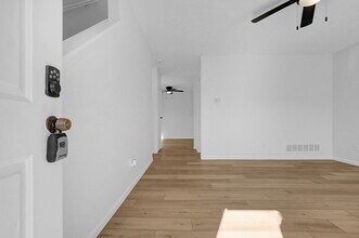 4895 Drayton Rd in Hilliard, OH - Foto de edificio - Building Photo