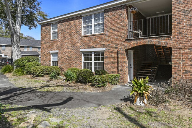 property at 1240 Fairmont Ave