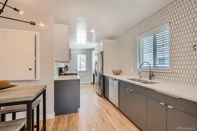 2070 Kendall St in Edgewater, CO - Building Photo - Building Photo