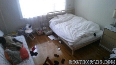 107 Gordon St in Boston, MA - Building Photo - Building Photo
