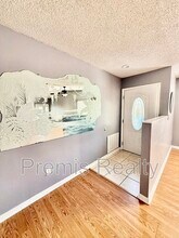 747 Brook St NE in Largo, FL - Building Photo - Building Photo