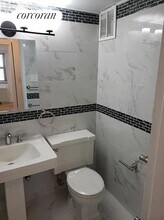 345 E 56th St in New York, NY - Building Photo - Building Photo