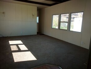 595 SW Birch Pl-Unit -C in Pilot Rock, OR - Building Photo - Building Photo