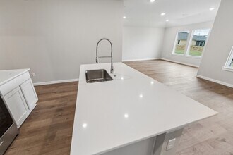 8517 E Fort Worth St in Broken Arrow, OK - Building Photo - Building Photo