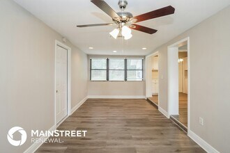 832 Bethune Dr in Orlando, FL - Building Photo - Building Photo