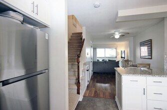 256 Washington Blvd in Stamford, CT - Building Photo - Building Photo