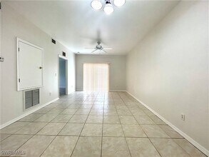4606 SE 5th Ave in Cape Coral, FL - Building Photo - Building Photo