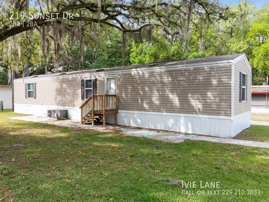 219 Sunset Dr in Lake Alfred, FL - Building Photo