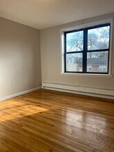 58 Magnolia St-Unit -B2 in Hartford, CT - Building Photo - Building Photo