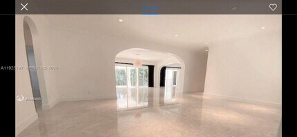 100 S Prospect Dr in Coral Gables, FL - Building Photo - Building Photo