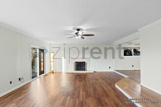 325 Copco Ln in San Jose, CA - Building Photo - Building Photo