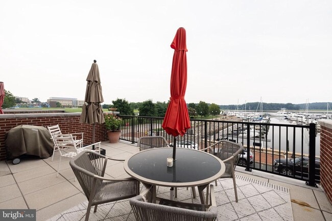 610 Marina Landing Ln in Woodbridge, VA - Building Photo - Building Photo