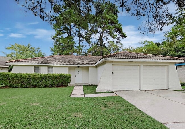 property at 1202 Wunsche Loop