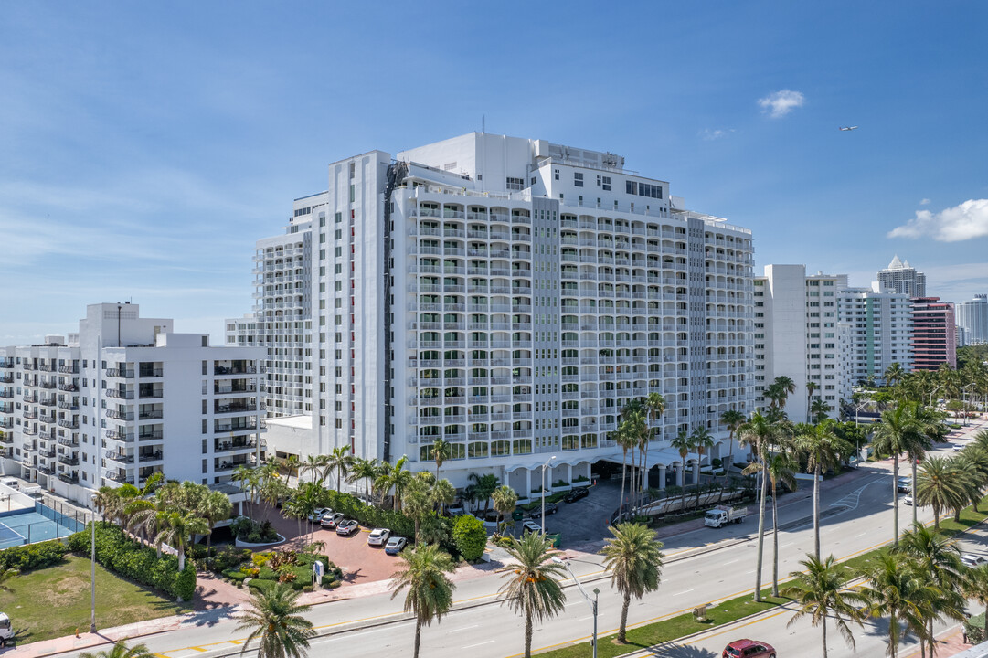 Carriage House Condo in Miami Beach, FL - Building Photo