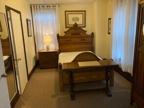 110 Grovers Ave, Unit 2F in Winthrop, MA - Building Photo - Building Photo