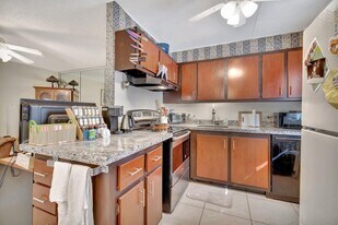 116 Mansfield C in Boca Raton, FL - Building Photo