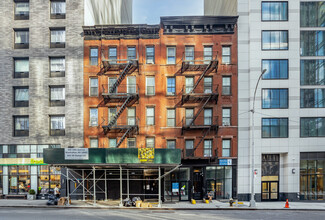 442 Tenth Avenue in New York, NY - Building Photo - Building Photo