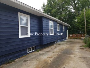 106 Carter St in La Porte, IN - Building Photo - Building Photo