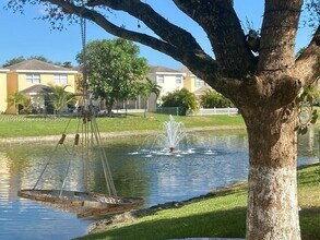 4046 Eastridge Dr in Pompano Beach, FL - Foto de edificio - Building Photo