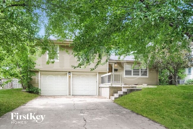 12110 W 92nd St in Lenexa, KS - Building Photo - Building Photo