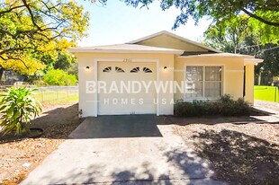 2901 N 12th St in Tampa, FL - Building Photo