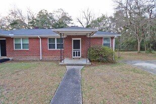 907 Munsen Spring Dr in Columbia, SC - Building Photo
