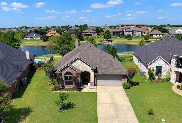 1921 Three Fountains Rd in Wylie, TX - Building Photo
