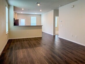 6406 Franklin View Ln in Houston, TX - Building Photo - Building Photo