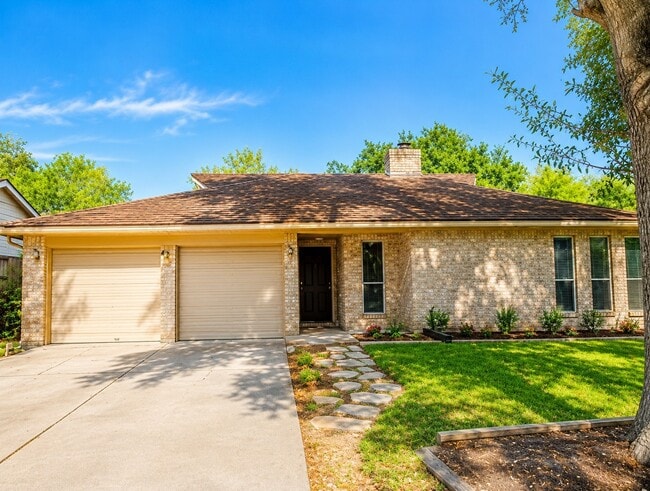 property at 6622 Castleview Ln