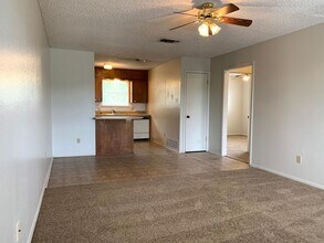 907 N 7th St in Copperas Cove, TX - Building Photo - Building Photo