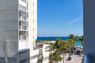 777 N Ocean Dr in Hollywood, FL - Building Photo - Building Photo