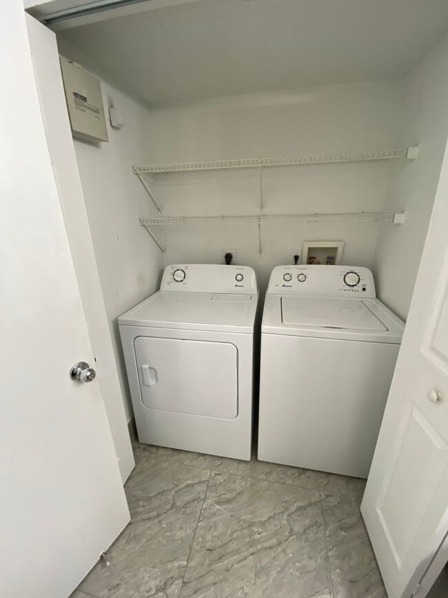 2153 Renaissance Blvd in Miramar, FL - Building Photo - Building Photo