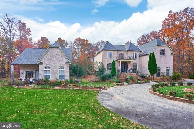 property at 12815 Braddock Rd