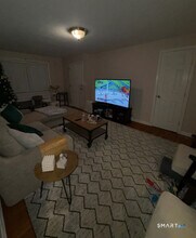 186 Seaton Rd in Stamford, CT - Building Photo - Building Photo