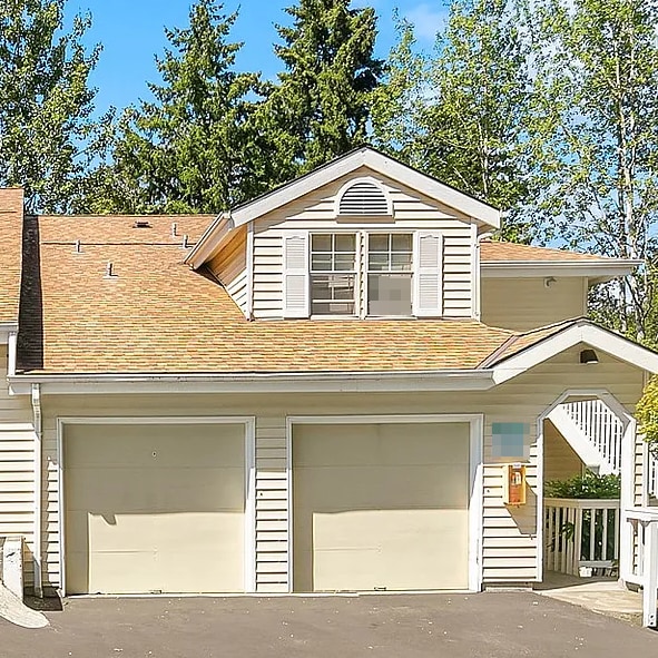 property at 2670 118th Ave SE