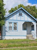 7000 Palmetto St in Cincinnati, OH - Building Photo