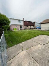 30704 Osmun St in Madison Heights, MI - Building Photo - Building Photo