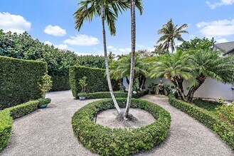 5 N Beach Rd in Hobe Sound, FL - Building Photo - Building Photo