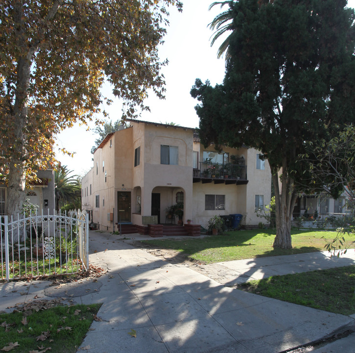 2020 S La Salle Ave in Los Angeles, CA - Foto de edificio