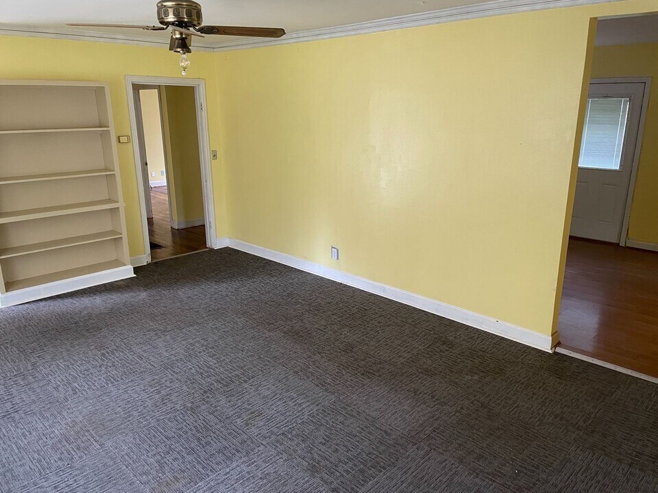 204 Norwood St in Senatobia, MS - Building Photo