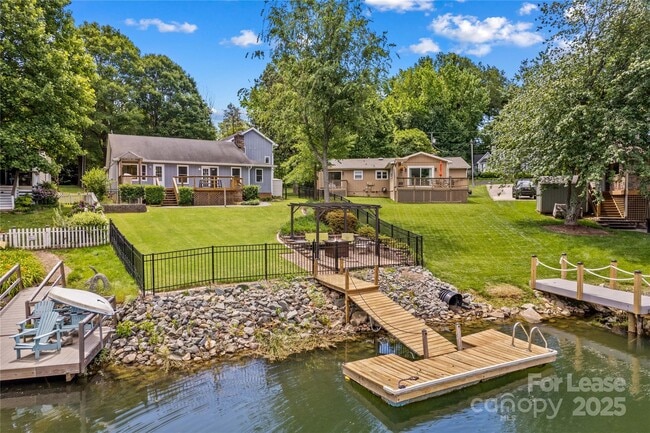 property at 21112 Rio Oro Dr