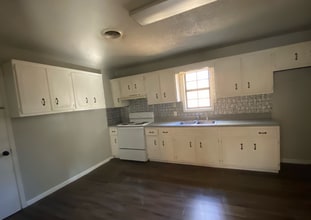 3676 MS-178 in Mooreville, MS - Building Photo - Building Photo