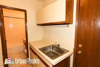 814 W Cornelia, Unit M03B in Chicago, IL - Foto de edificio - Building Photo