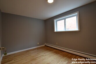 357 Faneuil St, Unit 10 in Boston, MA - Building Photo - Building Photo