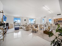 325 S Biscayne Blvd, Unit 3623 in Miami, FL - Foto de edificio - Building Photo